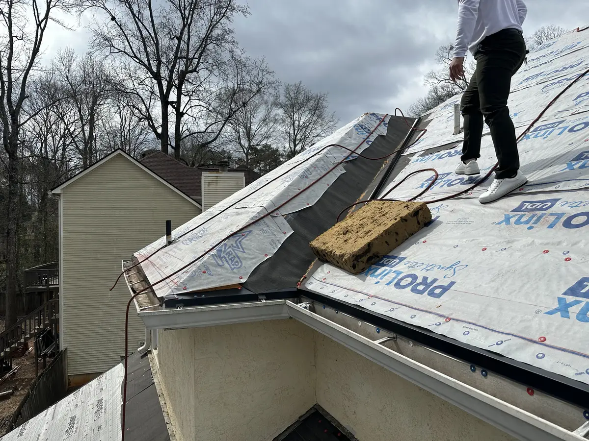 Underlayment & Shingle Installation
